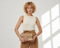 Bolso Jacquemus Le Grand Bambino - Piel Lisa en Color Beige/Camel