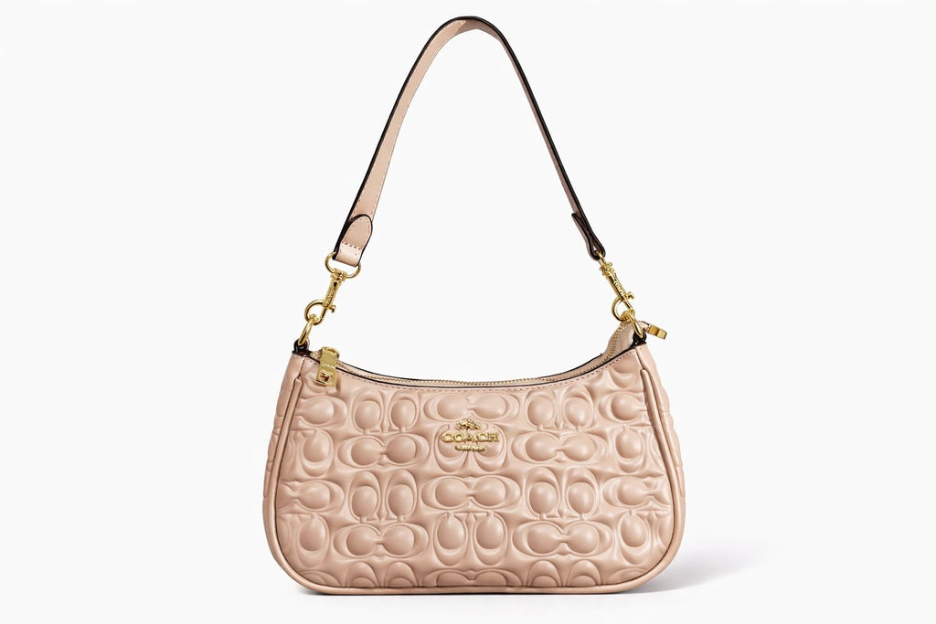 Bolso Coach Teri Shoulder Bag en Piel Signature Acolchada - Color Nude/Buff